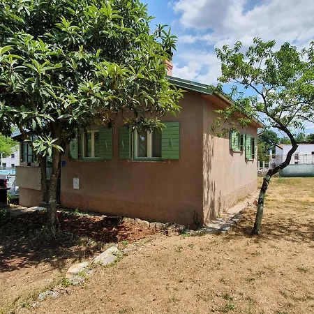 House Liberat בית נופש Basici